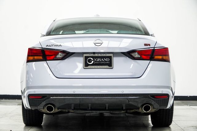 2024 Nissan Altima 2.5 SR Sedan - 23036965 - 11