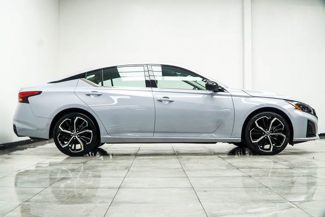 2024 Nissan Altima 2.5 SR Sedan - 23036965 - 6