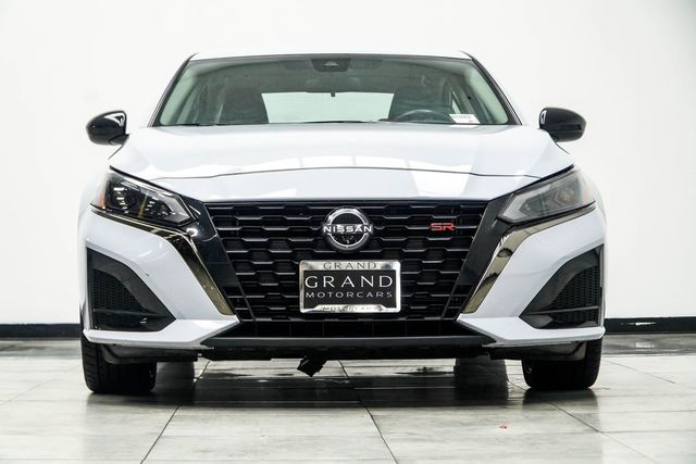 2024 Nissan Altima 2.5 SR Sedan - 23036965 - 7
