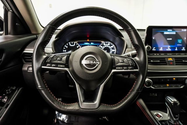 2024 Nissan Altima 2.5 SR Sedan - 22996922 - 13