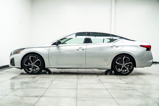 2024 Nissan Altima 2.5 SR Sedan - 23033305 - 9