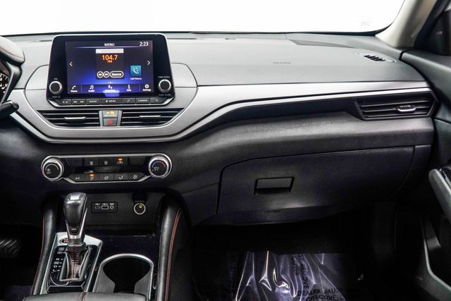 2024 Nissan Altima 2.5 SR Sedan - 23033305 - 17