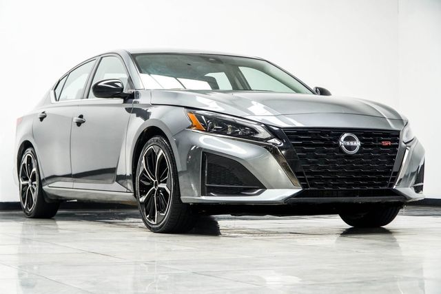 2024 Nissan Altima 2.5 SR Sedan - 23033306 - 3