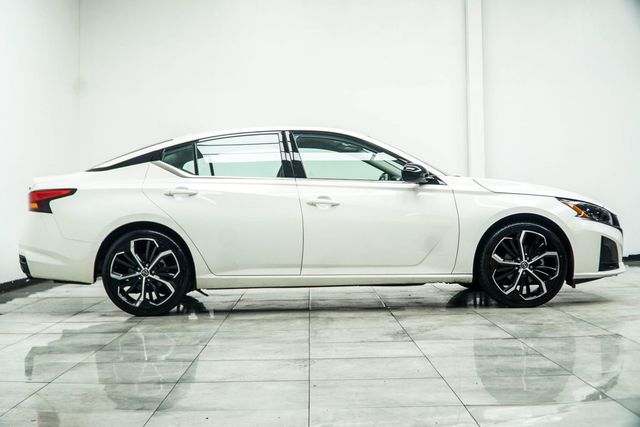 2024 Nissan Altima 2.5 SR Sedan - 23036969 - 5