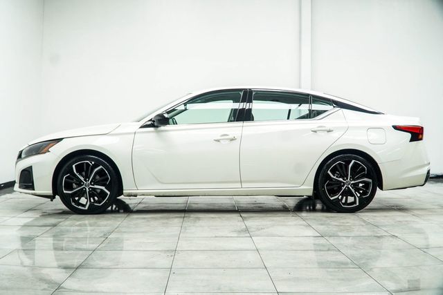 2024 Nissan Altima 2.5 SR Sedan - 23036969 - 8