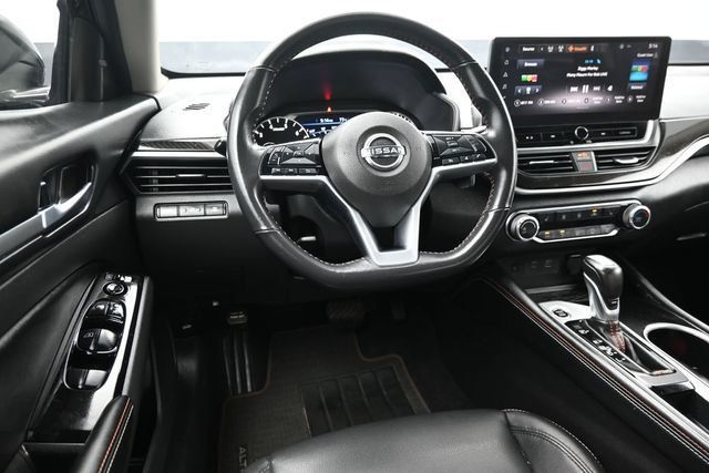 2024 Nissan Altima 2.5 SR Sedan - 23062751 - 13