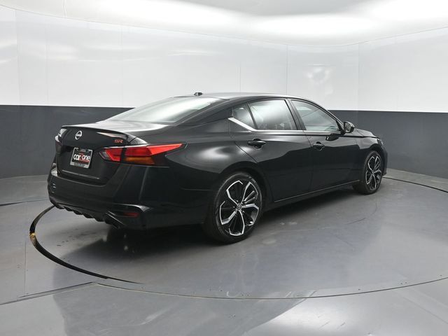 2024 Nissan Altima 2.5 SR Sedan - 23062751 - 28