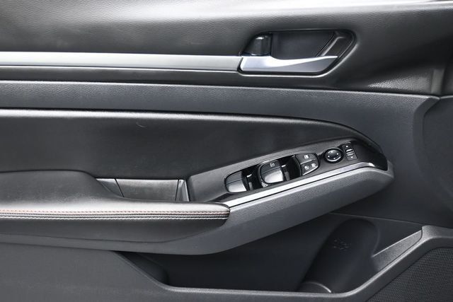 2024 Nissan Altima 2.5 SR Sedan - 23062751 - 7