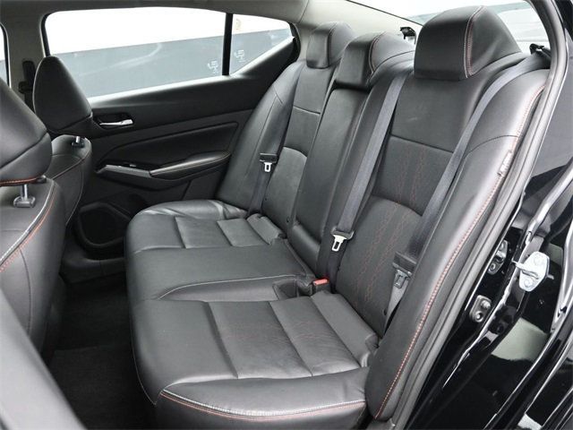 2024 Nissan Altima 2.5 SR Sedan - 22924882 - 10