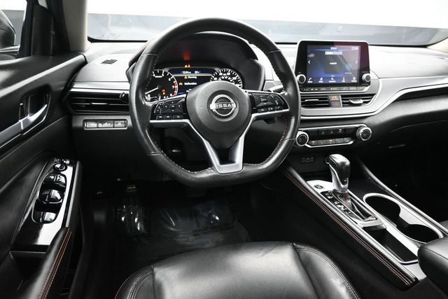 2024 Nissan Altima 2.5 SR Sedan - 23071751 - 16