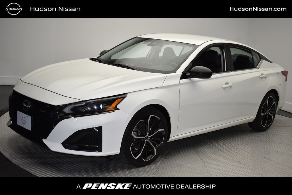 2024 Nissan Altima 2.5 SR Sedan - 22996398 | Video 1
