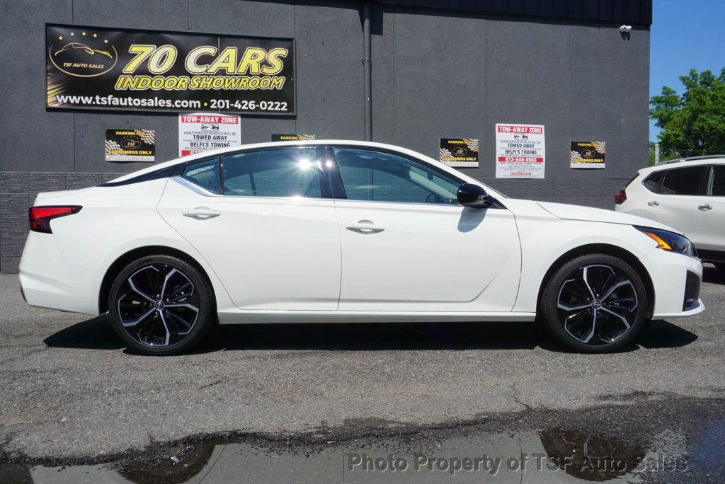 2024 Nissan Altima 2.5 SR Sedan - 22515927 - 7