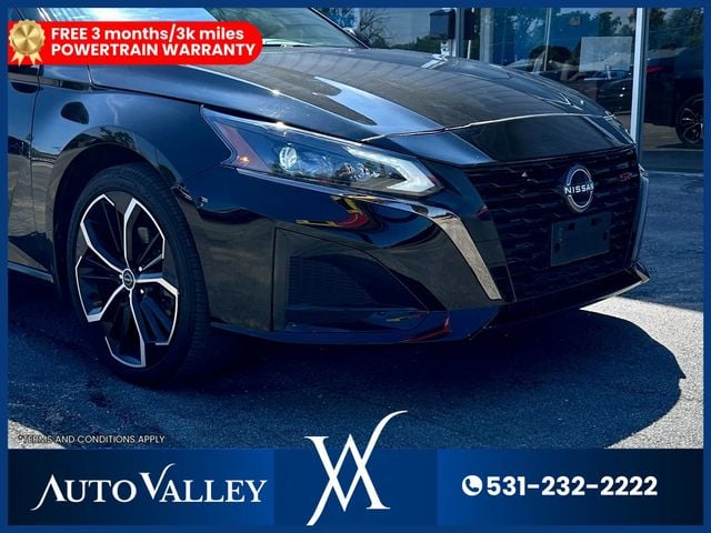 2024 Nissan Altima 2.5 SR Sedan 4D - 22939033 - 9