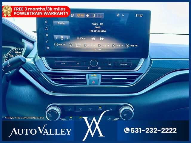 2024 Nissan Altima 2.5 SR Sedan 4D - 22939033 - 32