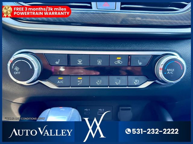 2024 Nissan Altima 2.5 SR Sedan 4D - 22939033 - 33