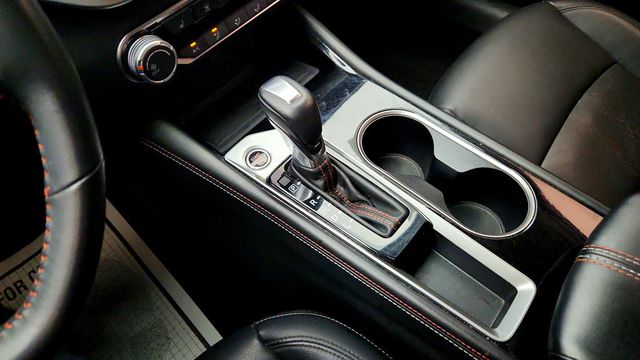 2024 Nissan Altima 2.5 SR Sedan with Premium Package - 23012310 - 16