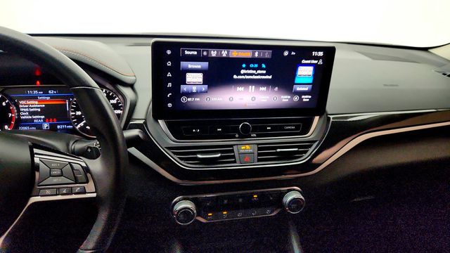 2024 Nissan Altima 2.5 SR Sedan with Premium Package - 23012310 - 17