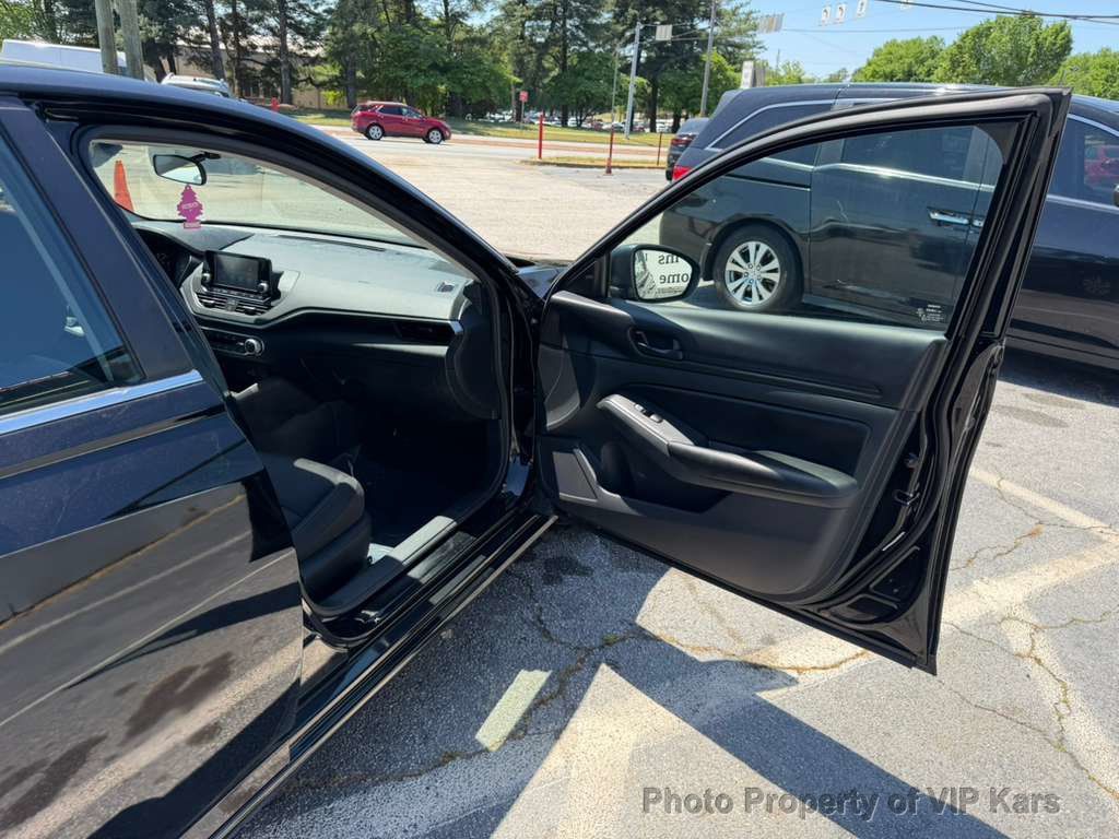 2024 Nissan Altima 2.5 S Sedan - 23015789 - 11