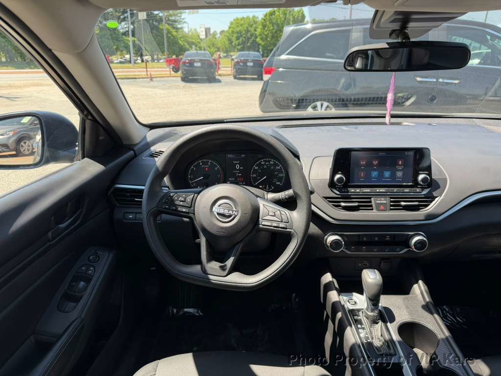 2024 Nissan Altima 2.5 S Sedan - 23015789 - 13
