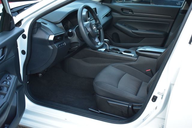 2024 Nissan Altima 2.5 S Sedan - 23093620 - 14