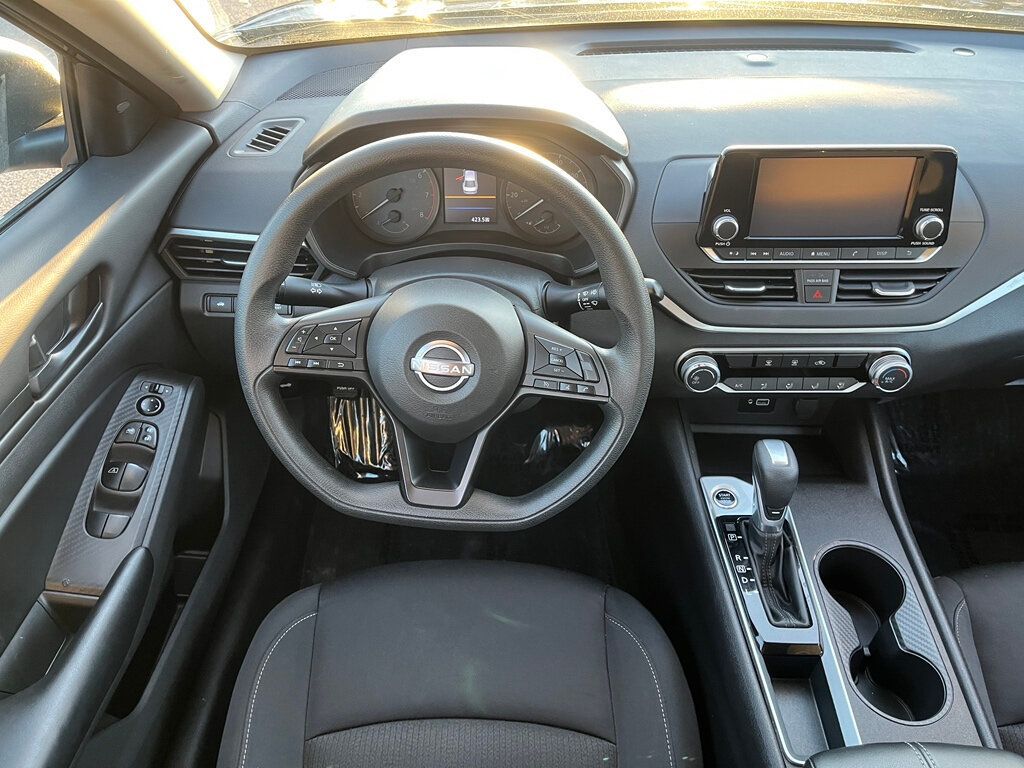2024 Nissan Altima 2.5 S Sedan - 22984409 - 13