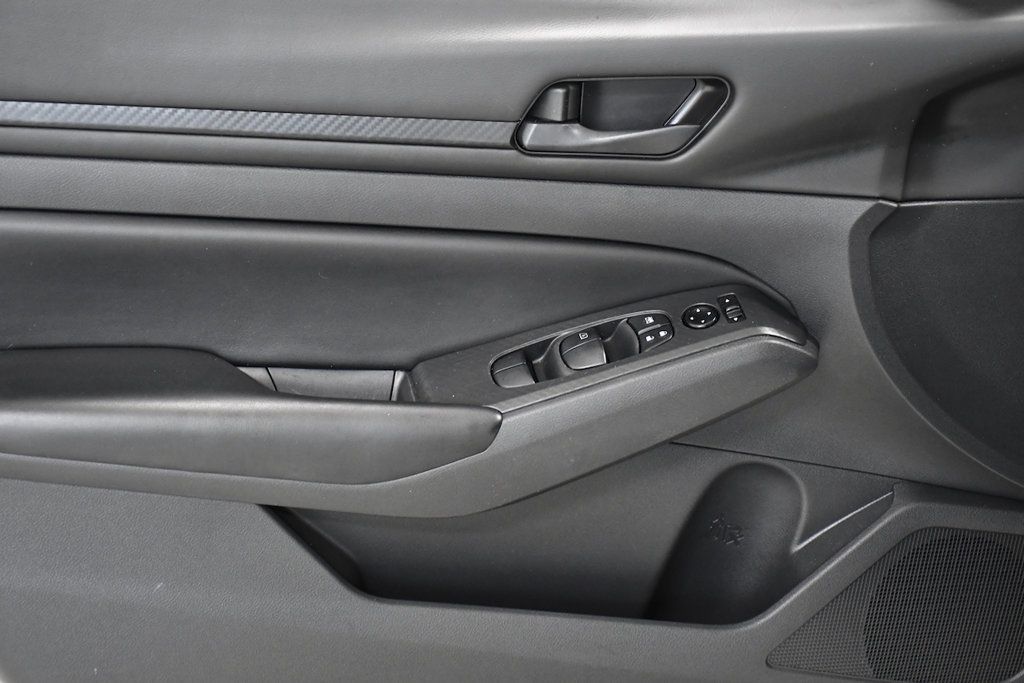 2024 Nissan Altima 2.5 S Sedan - 23093928 - 8