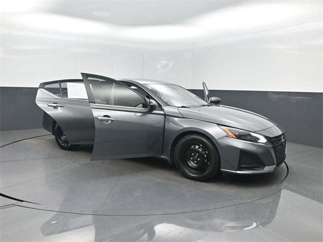 2024 Nissan Altima 2.5 S Sedan - 22974705 - 37