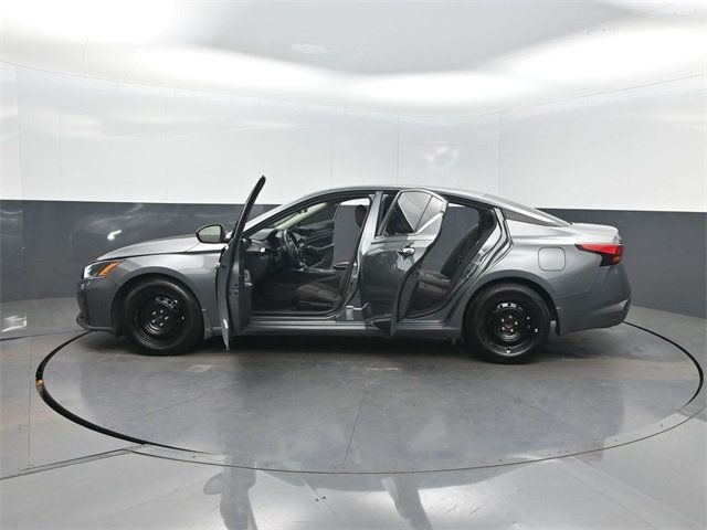 2024 Nissan Altima 2.5 S Sedan - 22974705 - 38