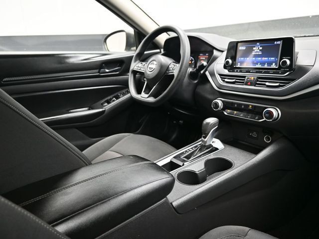 2024 Nissan Altima 2.5 S Sedan - 23011641 - 11