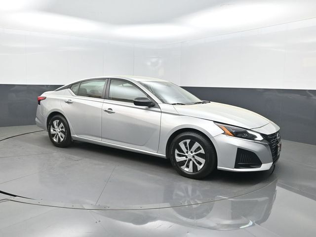 2024 Nissan Altima 2.5 S Sedan - 23011641 - 31