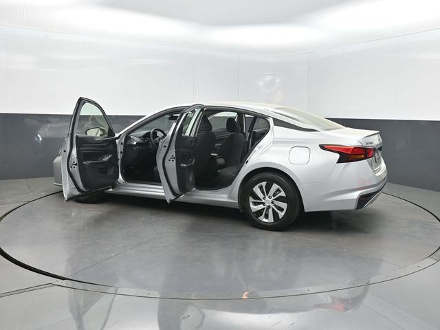 2024 Nissan Altima 2.5 S Sedan - 23011641 - 34