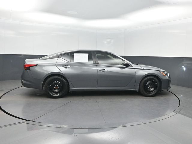 2024 Nissan Altima 2.5 S Sedan - 23016632 - 32