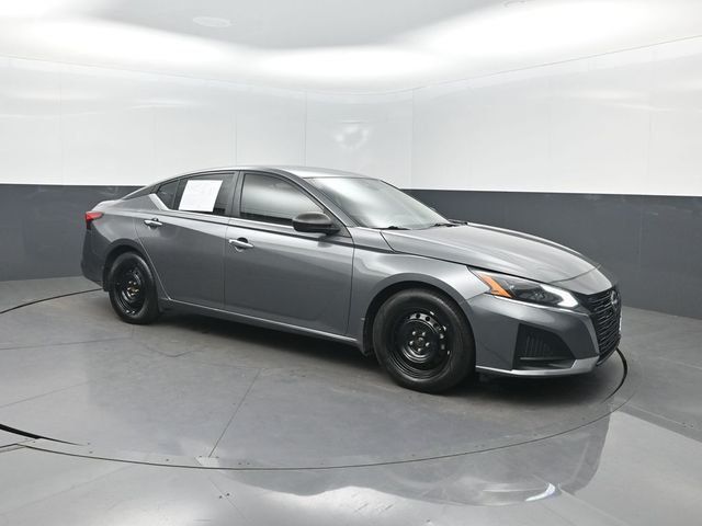 2024 Nissan Altima 2.5 S Sedan - 23016632 - 33