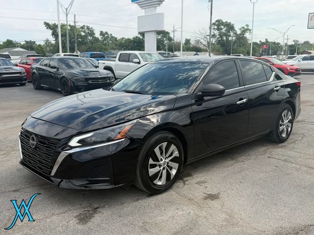 2024 Nissan Altima 2.5 S Sedan 4D - 23048973 - 2
