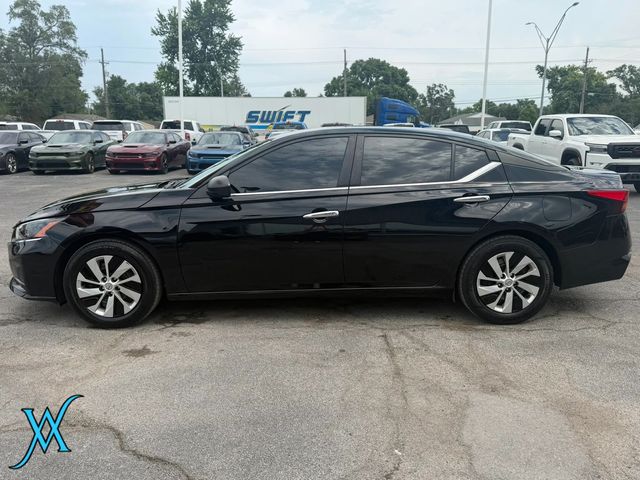 2024 Nissan Altima 2.5 S Sedan 4D - 23048973 - 3