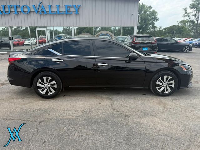 2024 Nissan Altima 2.5 S Sedan 4D - 23048973 - 7