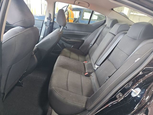 2024 Nissan Altima SV