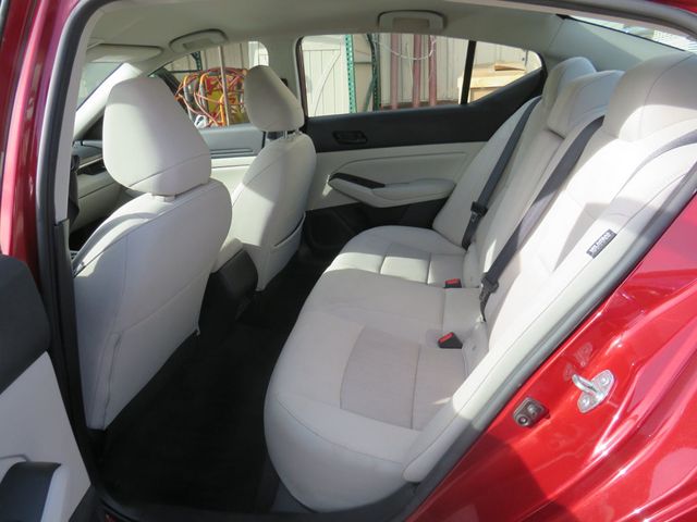 2024 Nissan Altima 2.5 SV AWD Sedan - 22976126 - 11