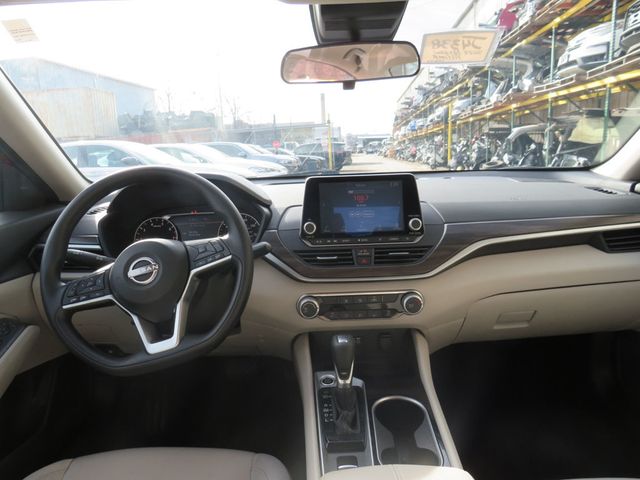 2024 Nissan Altima 2.5 SV AWD Sedan - 22976126 - 8