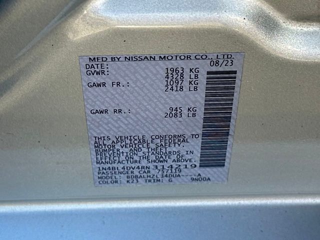 2024 Nissan Altima 2.5 SV Sedan - 22940783 - 21