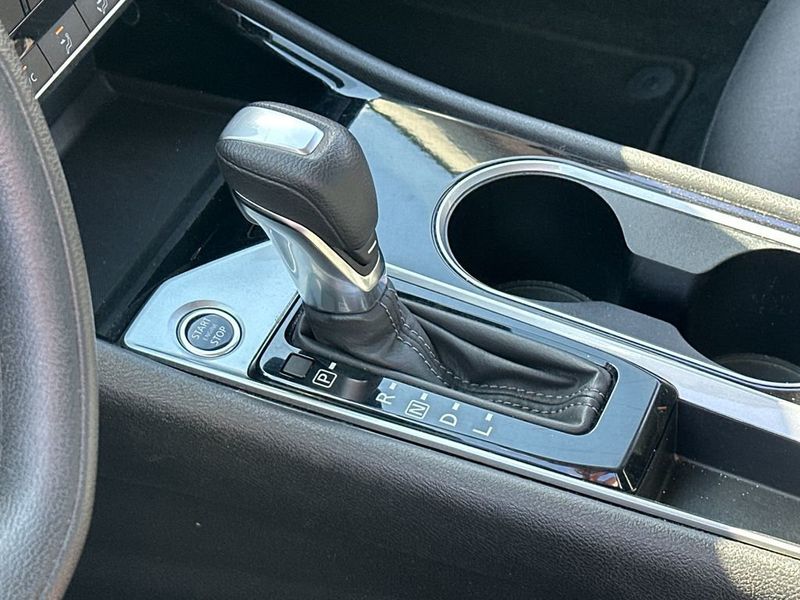 2024 Nissan Altima 2.5 SV Sedan - 23006696 - 18