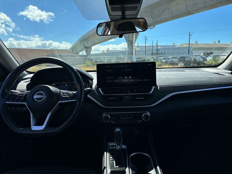 2024 Nissan Altima 2.5 SV Sedan - 23041863 - 13
