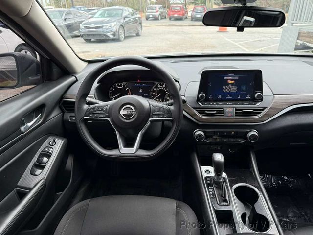 2024 Nissan Altima 2.5 SV Sedan - 22991452 - 12