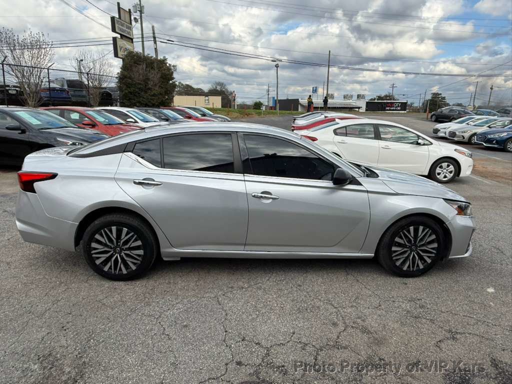 2024 Nissan Altima 2.5 SV Sedan - 22991452 - 3