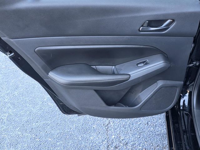 2024 Nissan Altima 2.5 SV Sedan - 23101374 - 27