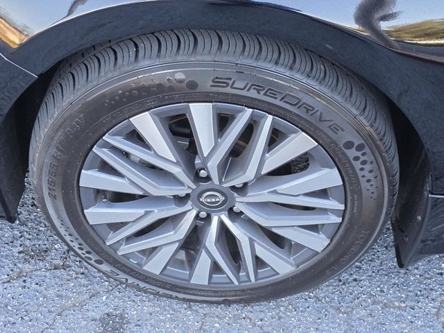 2024 Nissan Altima 2.5 SV Sedan - 23101374 - 28