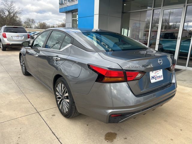 2024 Nissan Altima 2.5 SV Sedan - 22991629 - 6