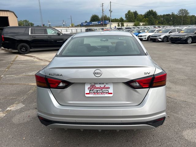 2024 Nissan Altima 2.5 SV Sedan - 23072247 - 4