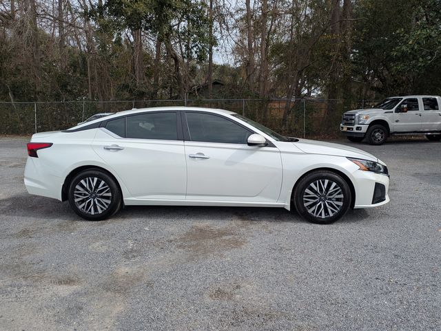 2024 Nissan Altima 2.5 SV Sedan - 22986357 - 2