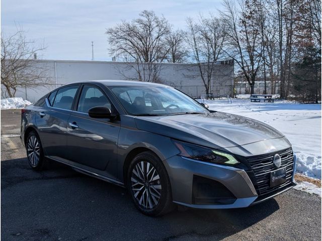 2024 Nissan Altima 2.5 SV Sedan - 22973486 - 2